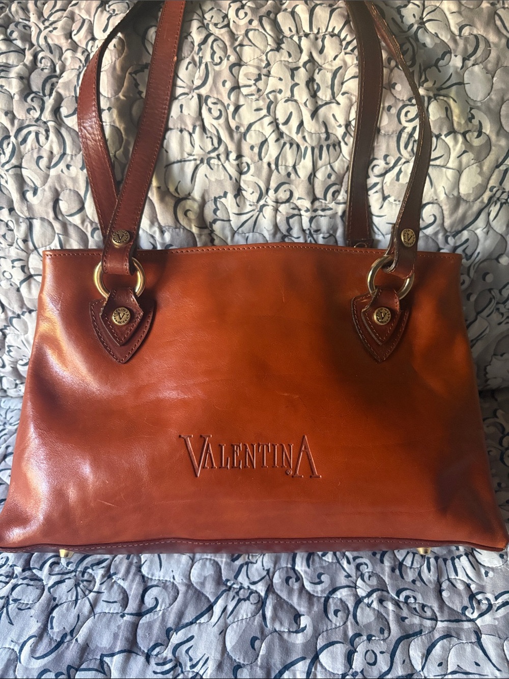 Vintage Y2K Valentina Italian Leather Shoulder bag in Cognac